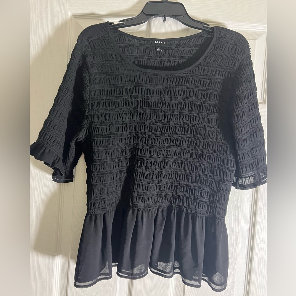 Torrid Black Perplum short sleeve shirt SZ 2